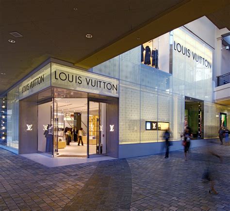 is louis vuitton cheaper in honolulu|louis vuitton ala moana.